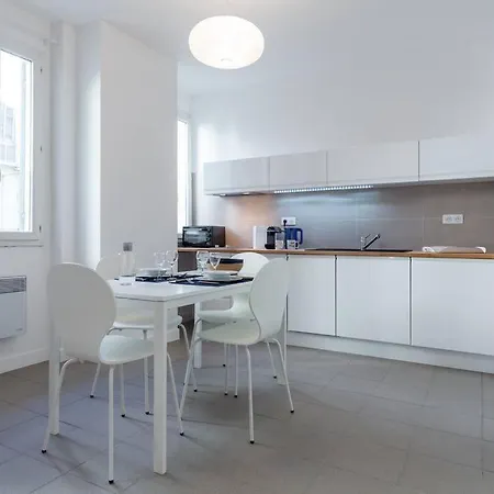شقة L'appartement Bleu نيس